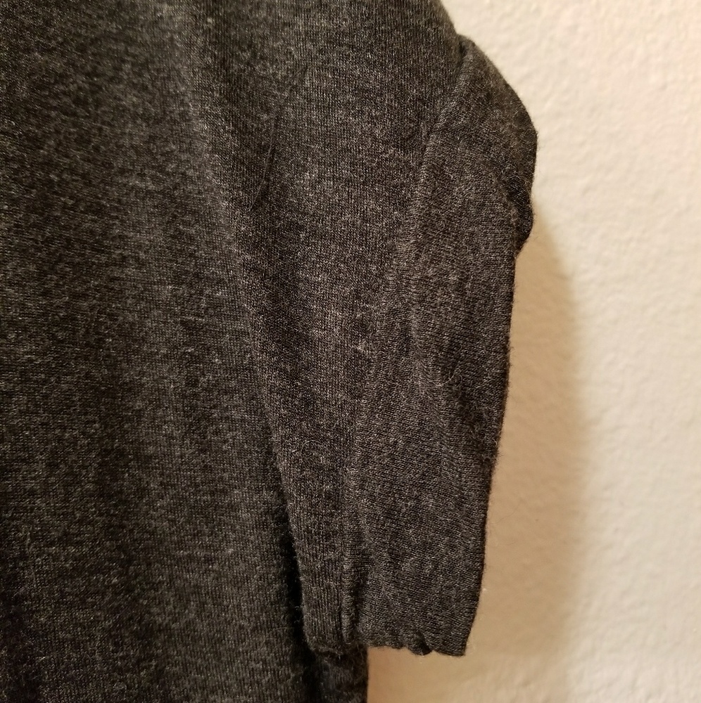 Gray Asymmetrical Loose Vanity T-Shirt Sz S 🆕️WOT - Picture 4 of 8